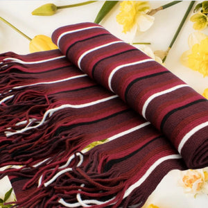 Beautiful Warm Fashionable unisex Fashion Scarf is designed as suitable for all ages in many Colours