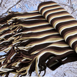 Beautiful Warm Fashionable unisex Fashion Scarf is designed as suitable for all ages in many Colours