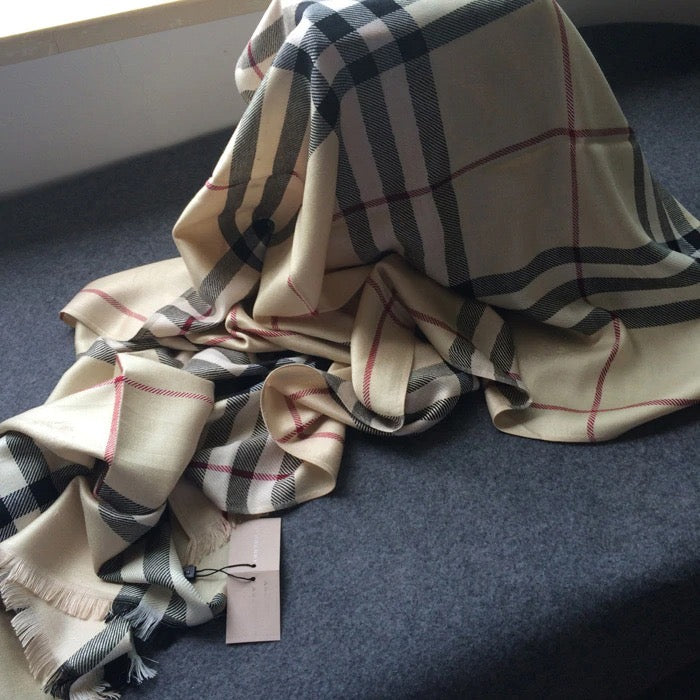 Beautiful Soft Warm Stylish Checked Fashion Scarves